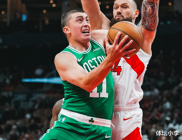 猛龙顽强逆转，一举击败对手晋级