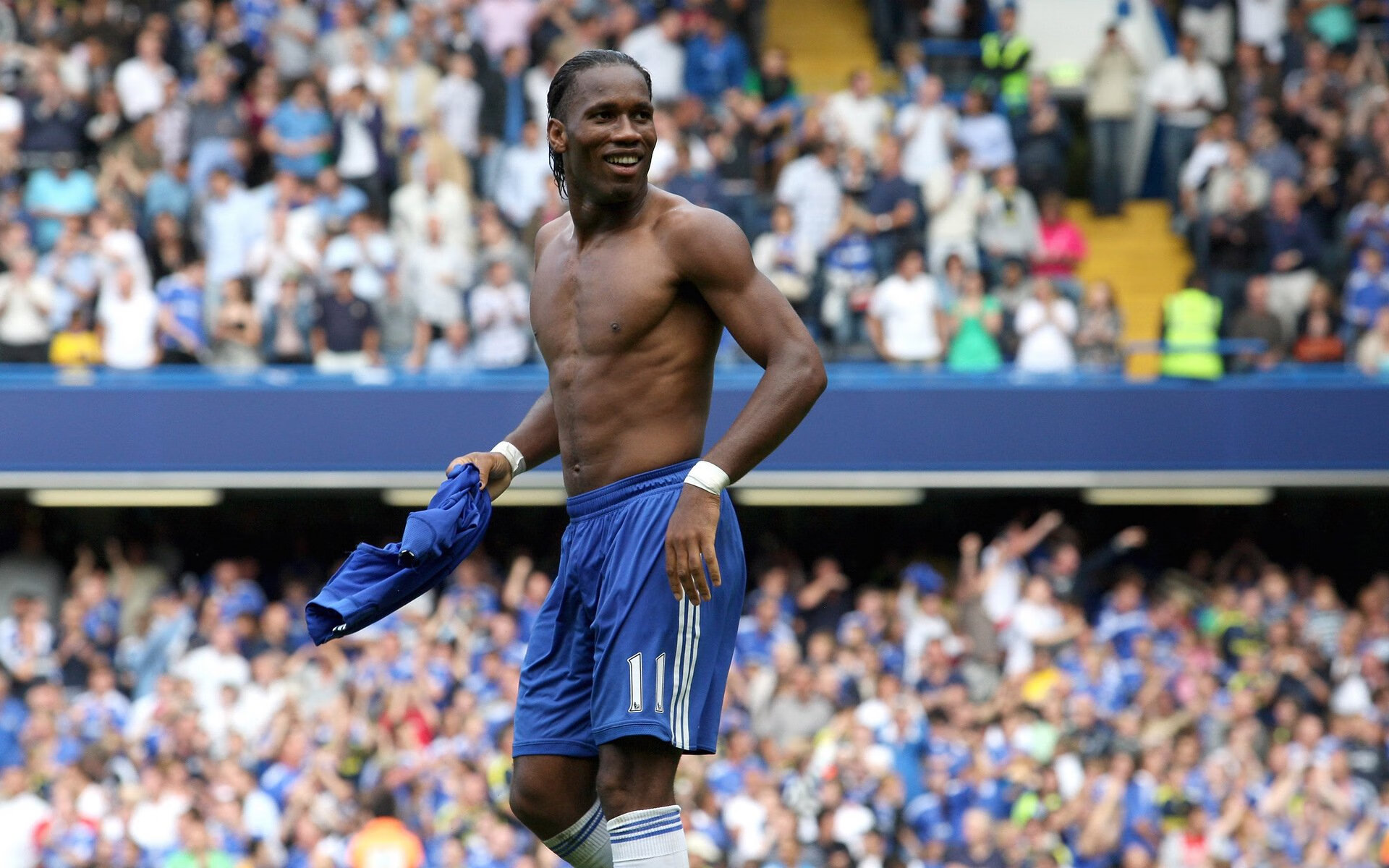 从巴尔韦德高光到东亚风暴，足球世界的唯一性与不可复刻的瞬间