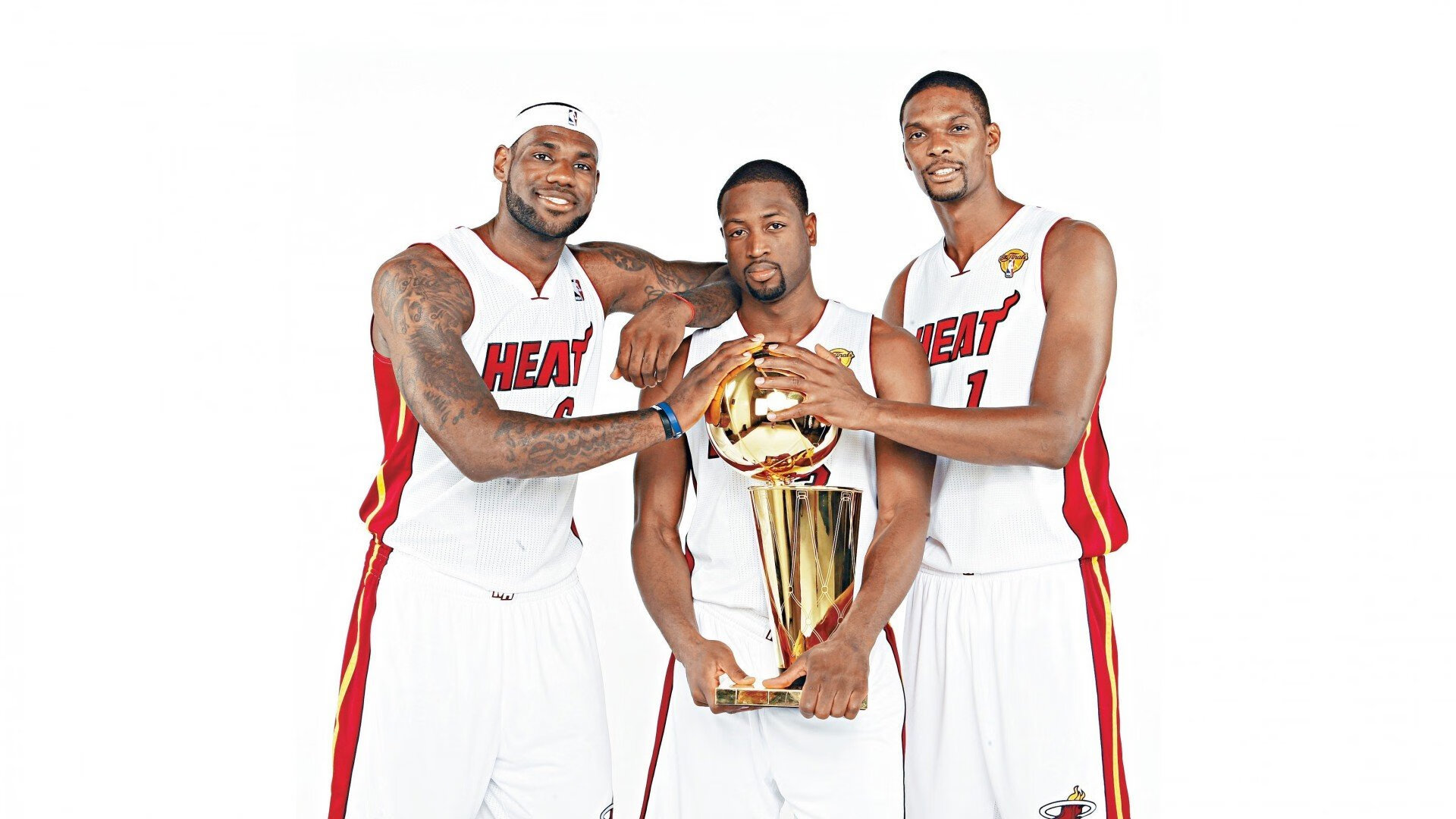 雷速体育官网-2026世界杯焦点战，魔术强压上海队，一场跨越时空的体育对话