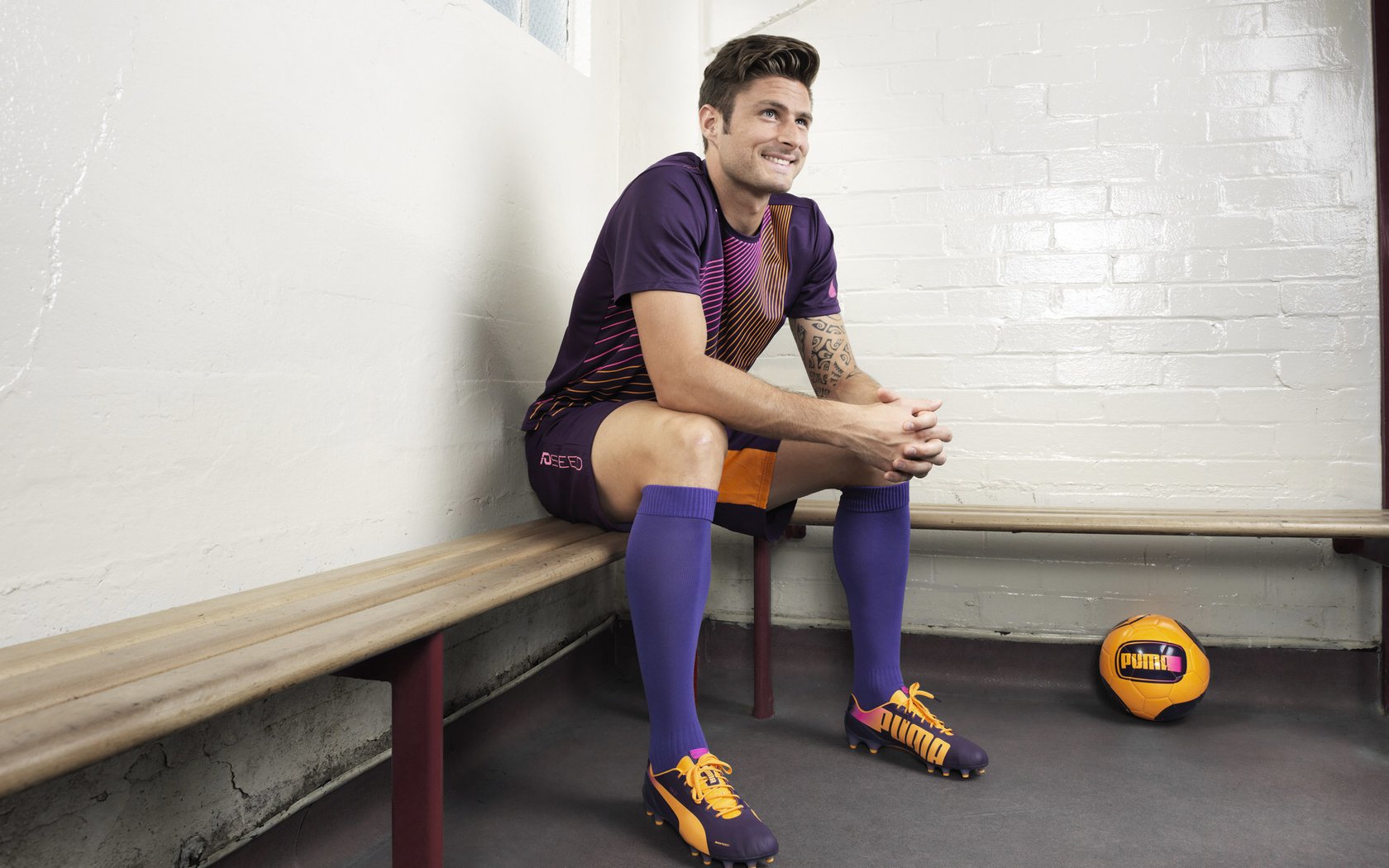 从突尼斯到欧冠，当击溃与接管成为强者的共同语言